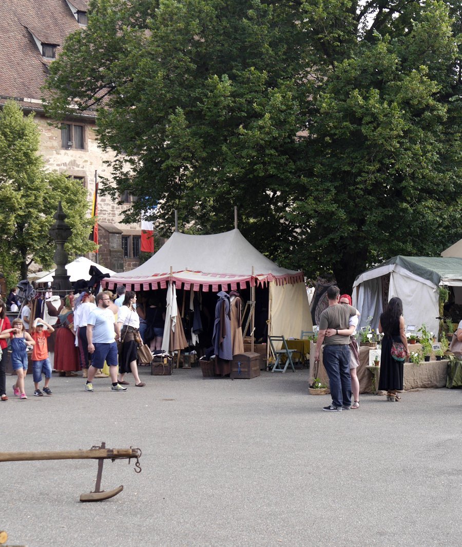Mittelalterliche Marktstände Klosterfest 